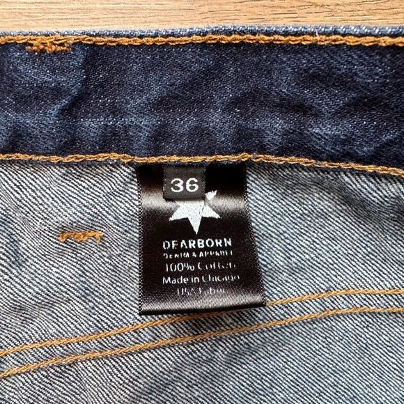 Dearborn Men’s Blue Jeans - Picture 2 of 3